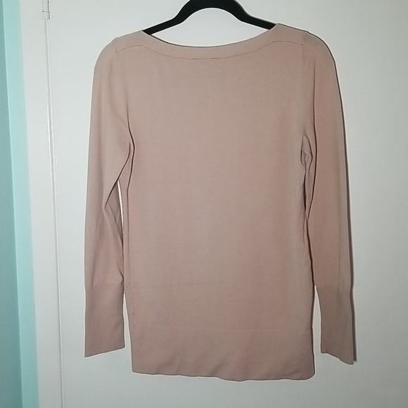 Sweater - Picture 4 of 4